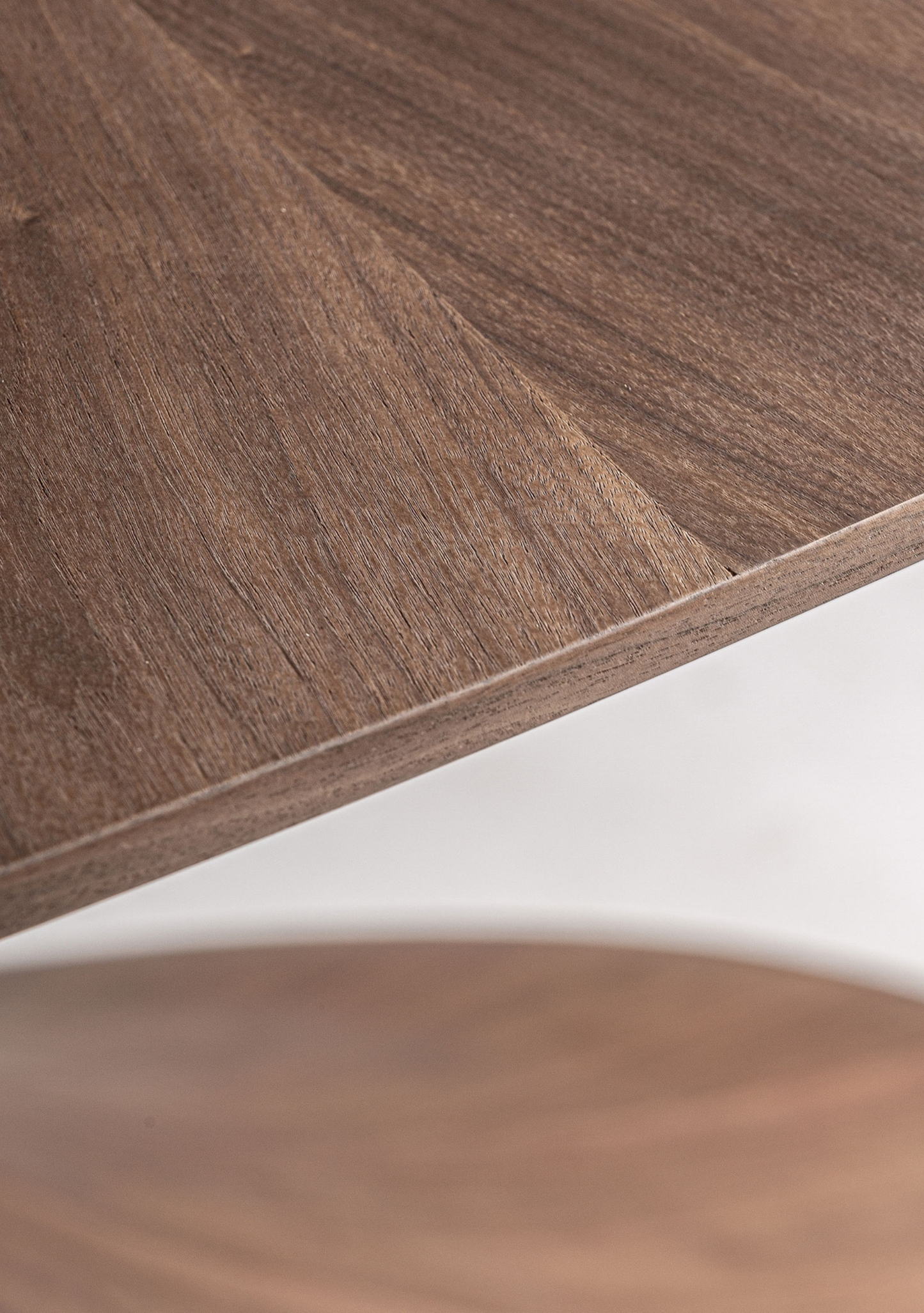 Auremont Round Dining Table