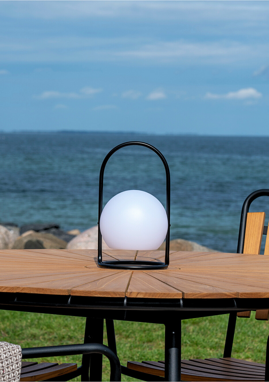 Cleveland Dining Table – Ø130 cm, Teak & Black Metal - Elara Maison