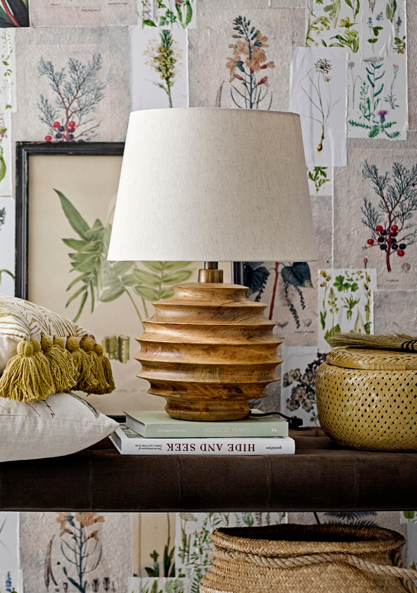 Svale Lamp – Mango Wood - Elara Maison