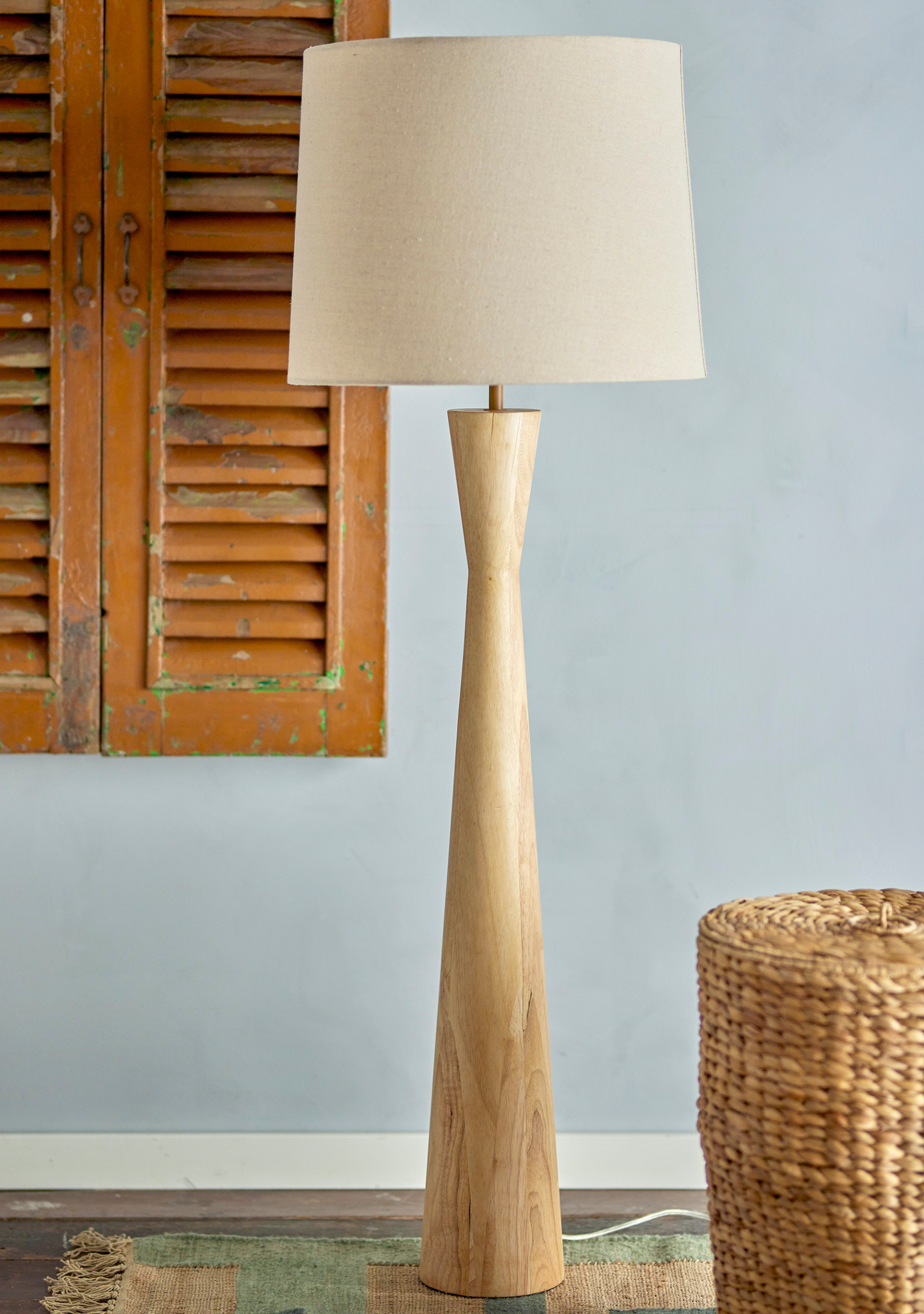 Leonor Floor Lamp - Elara Maison