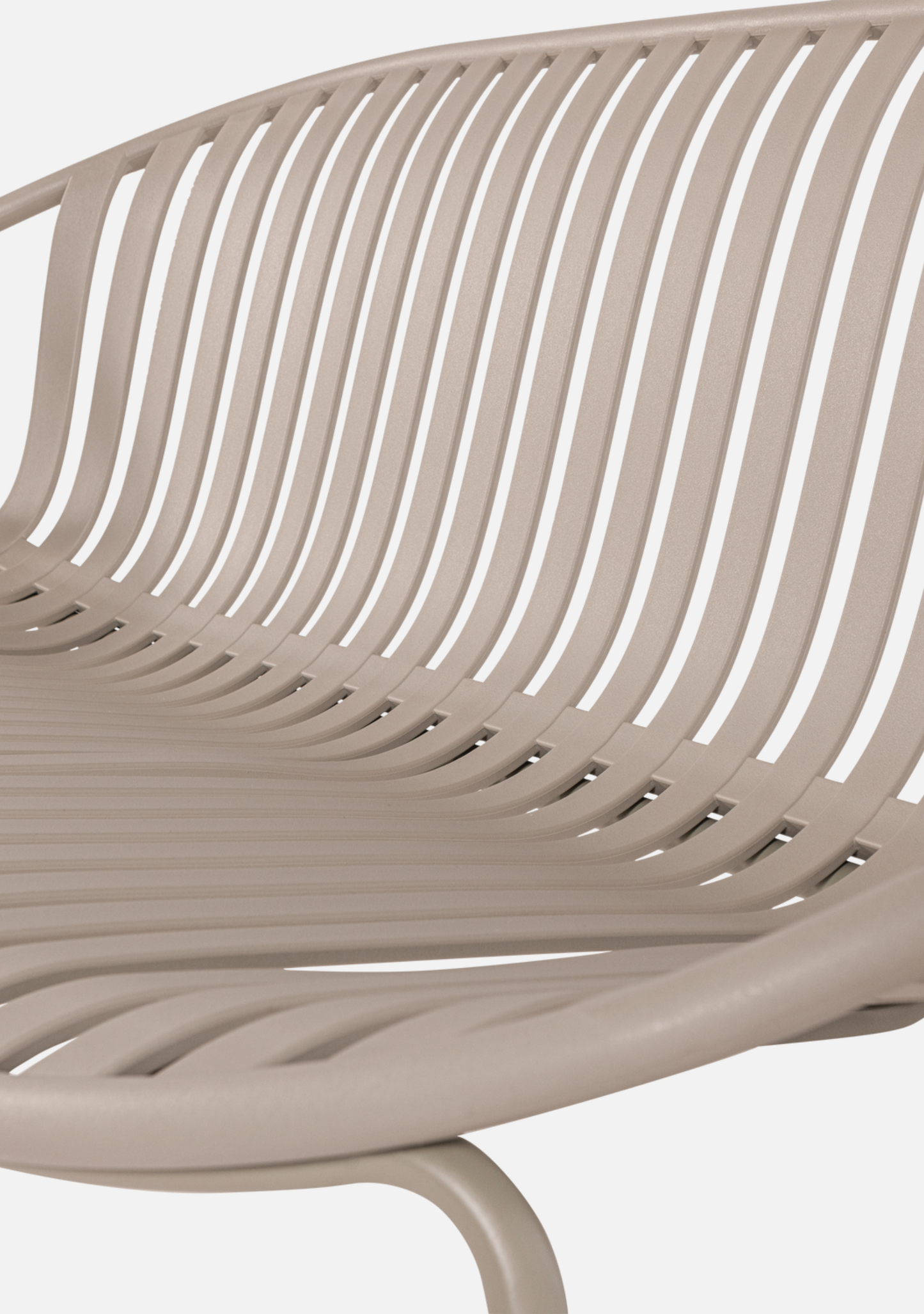 BRUCE GARDEN 2-SEATER BENCH PP/METAL SAND - Elara Maison