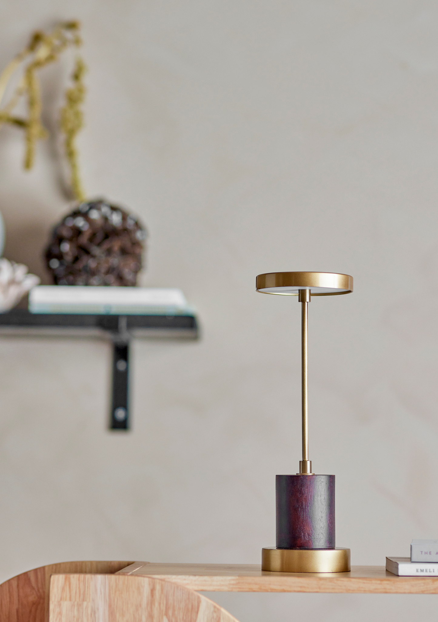 Chico Portable Lamp – Rechargeable Brass Metal - Elara Maison