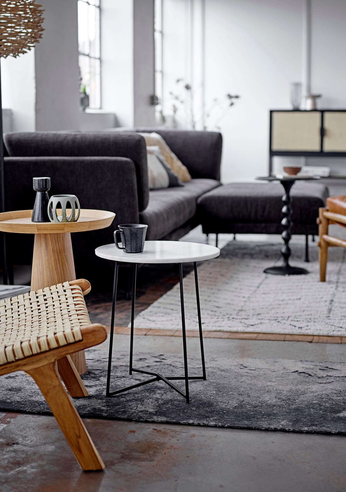 Luana Side Table – Natural Oak Veneer - Elara Maison