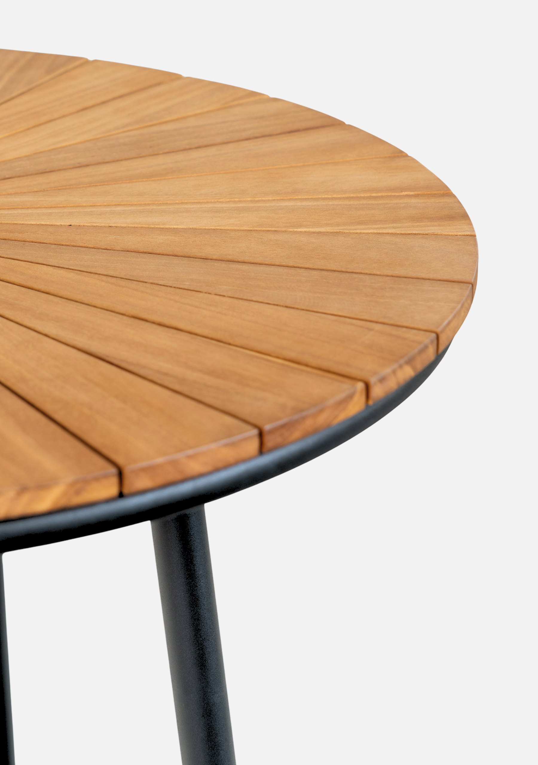 Cleveland Dining Table – Ø130 cm, Teak & Black Metal - Elara Maison