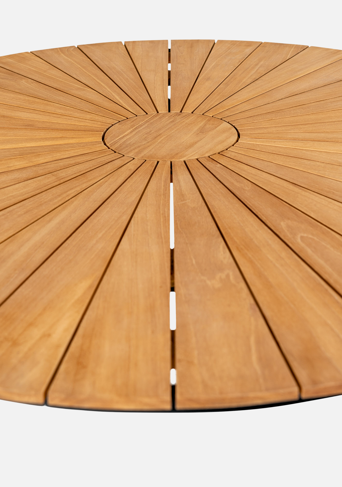 Cleveland Dining Table – Ø130 cm, Teak & Black Metal - Elara Maison