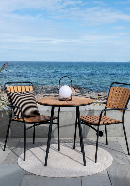 Cleveland Bistro Table – Ø70 cm, Teak & Black Metal - Elara Maison