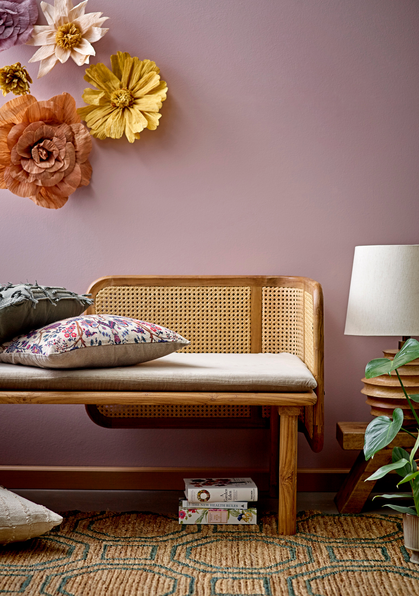 Svale Lamp – Mango Wood - Elara Maison