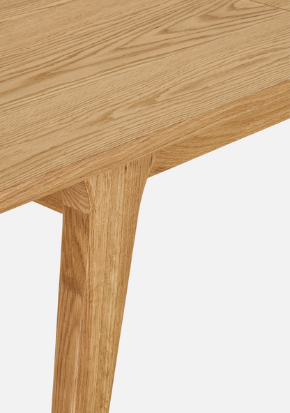 Darwin Dining Table - Elara Maison