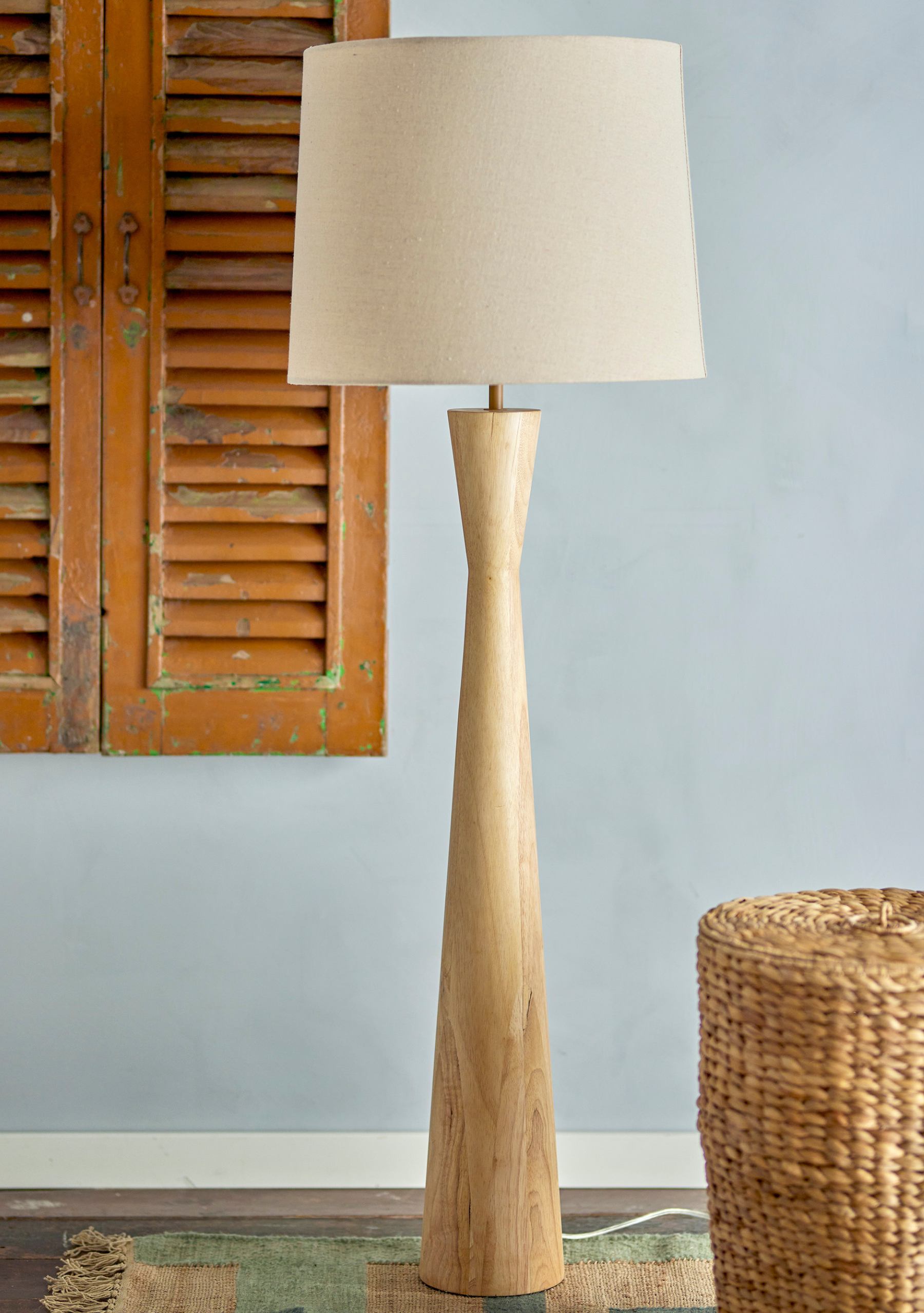 Leonor Floor Lamp - Elara Maison