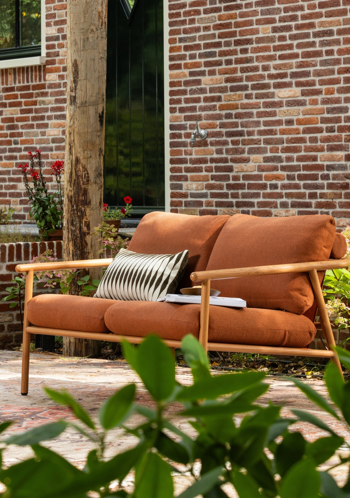 CAVERO GARDEN 2-SEATER SOFA ALUMINIUM TERRA/NATURAL - Elara Maison