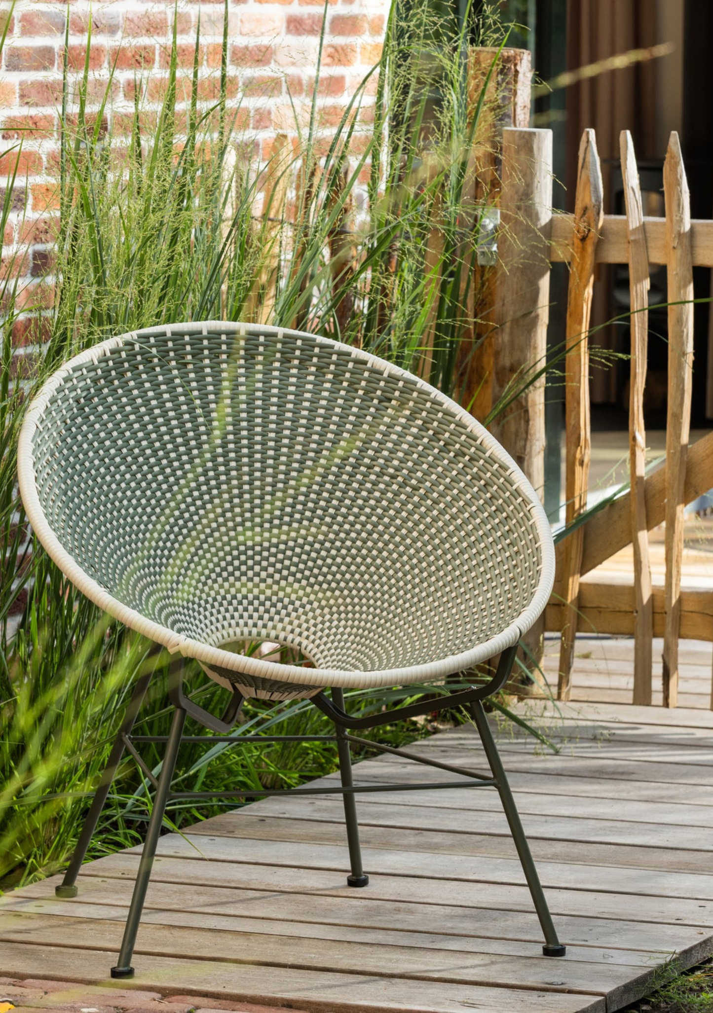 Kazoun Outdoor Lounge Chair – Wicker Green - Elara Maison