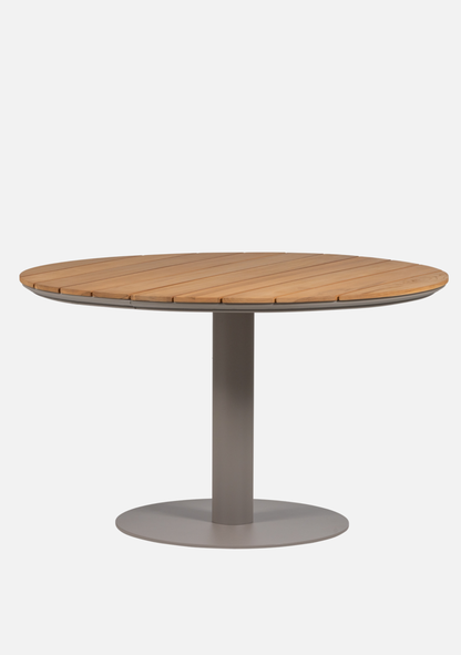 VELA GARDEN TABLE ROUND ALUMINUM/WOOD NATURAL/SAND [fsc] - Elara Maison