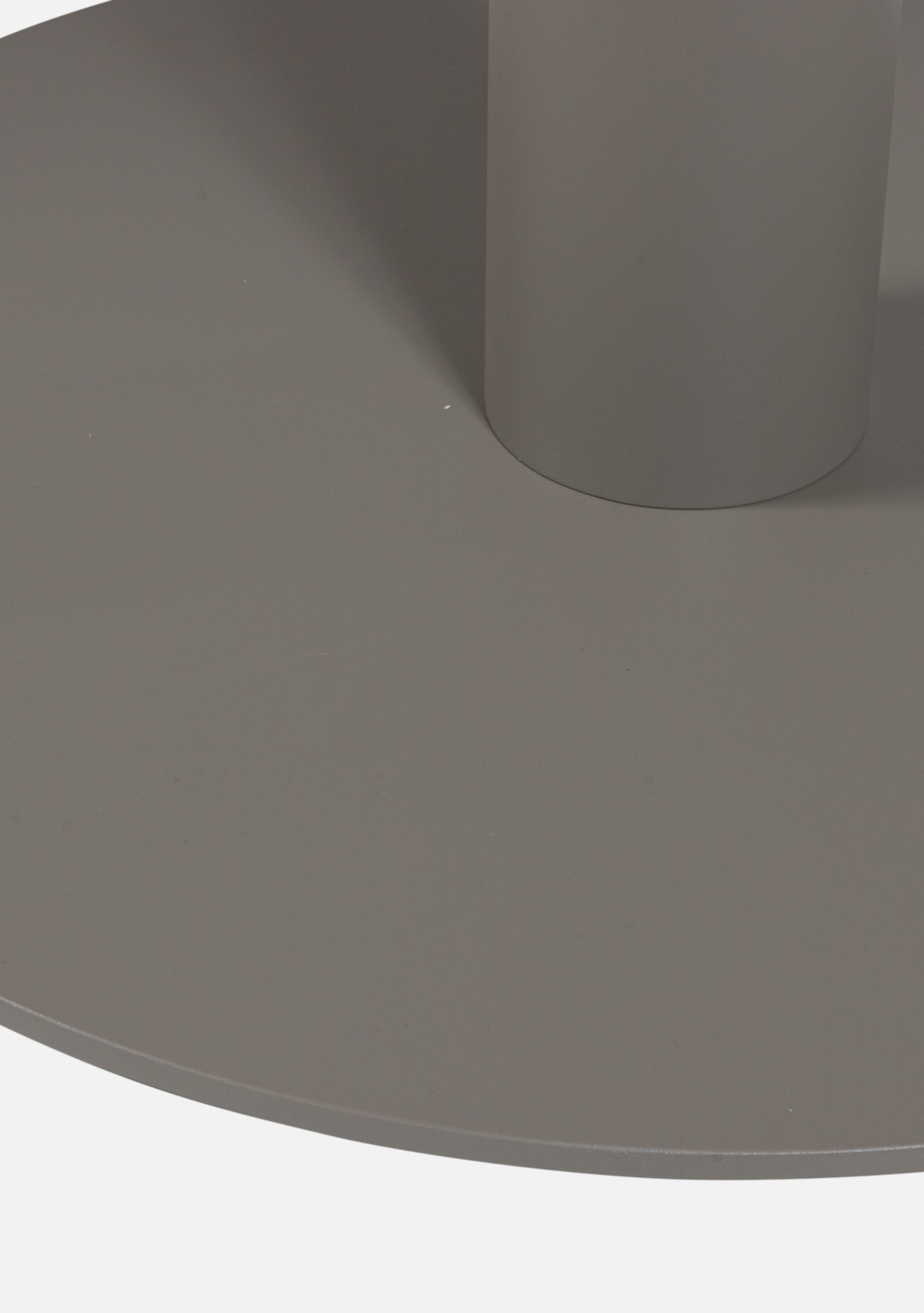 VELA GARDEN TABLE ROUND ALUMINUM/WOOD NATURAL/SAND [fsc] - Elara Maison