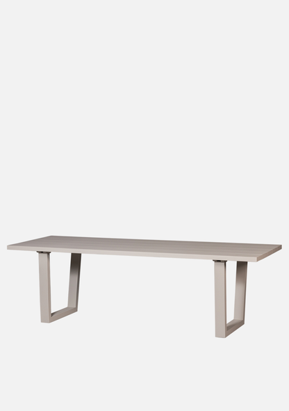 BEAR GARDEN TABLE ALUMINIUM SAND - Elara Maison