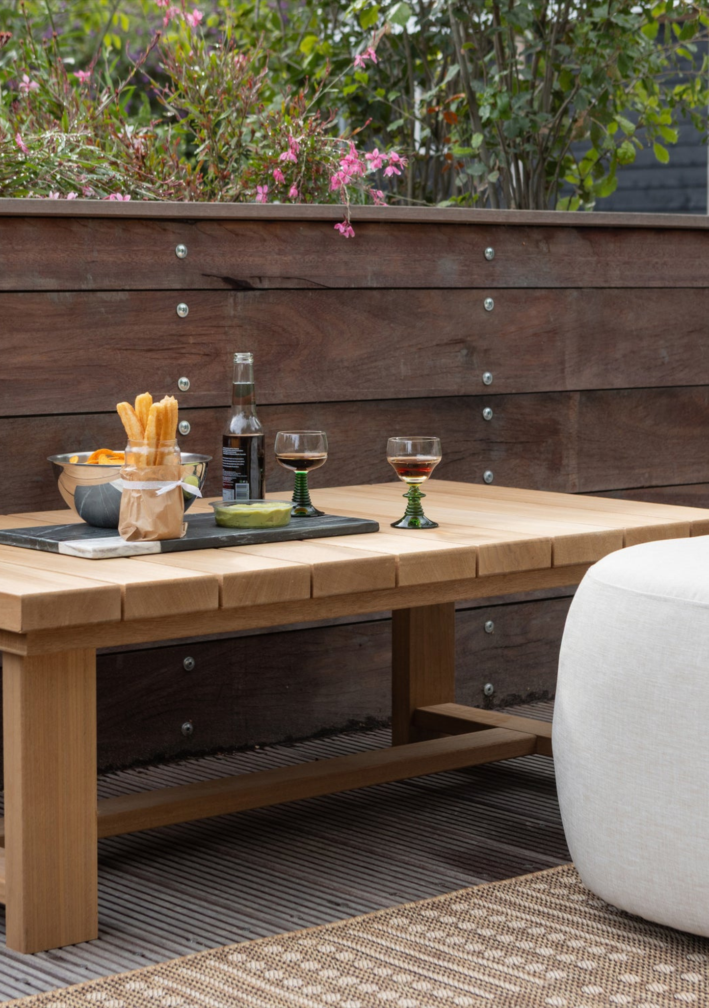 BANCO GARDEN COFFEE TABLE AYOUS WOOD [fsc] - Elara Maison