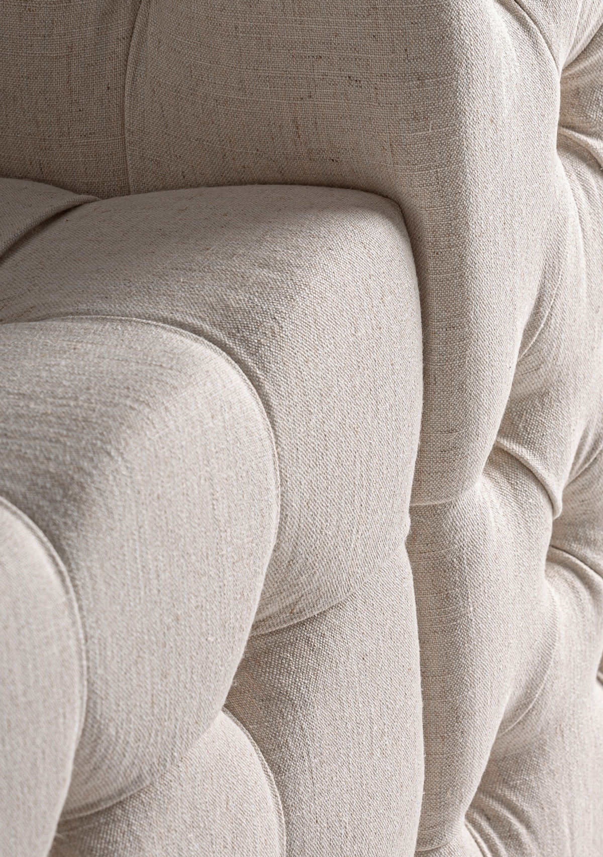 GENHOF ARMCHAIR - Elara Maison