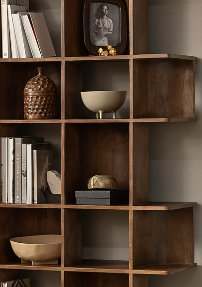 Sinne Bookshelf – Mango Wood Walnut
