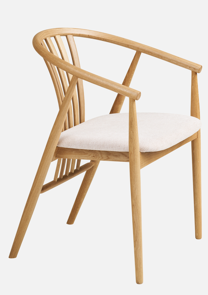 Agustin Dining Chair – FSC® Oak Wood & Soft Fabric - Elara Maison