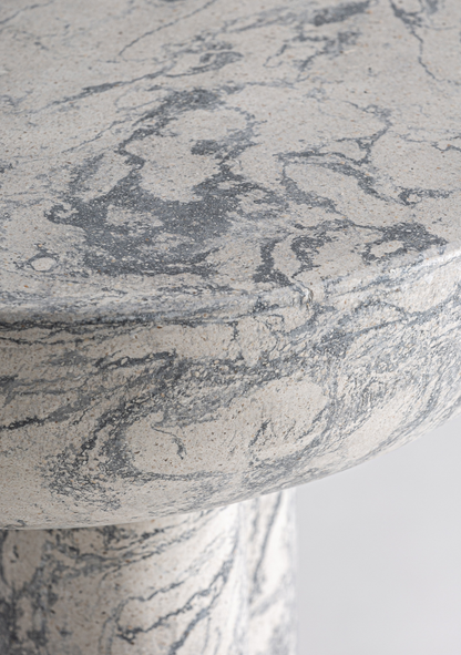 HOLTUM SIDE TABLE - Elara Maison