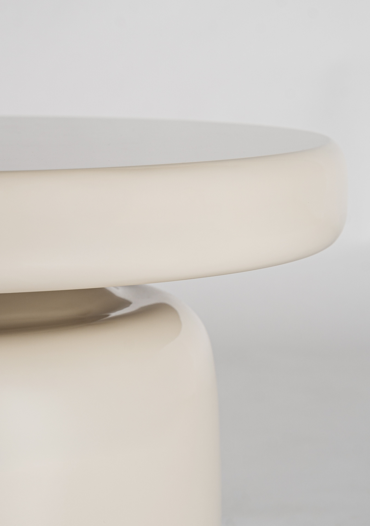 ZORBIG SIDE TABLE - Elara Maison