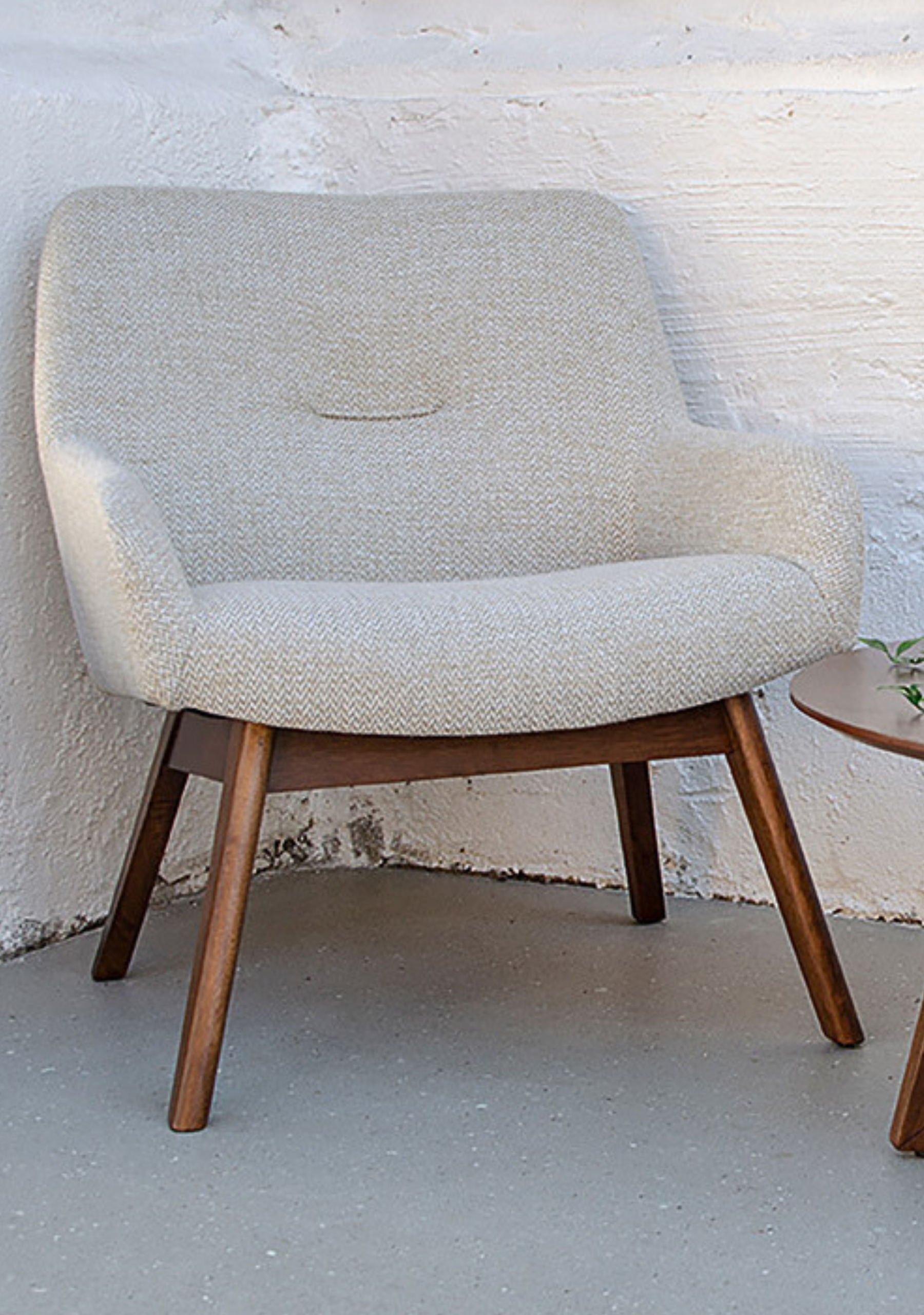 London Lounge Chair – Sand & Walnut - Elara Maison