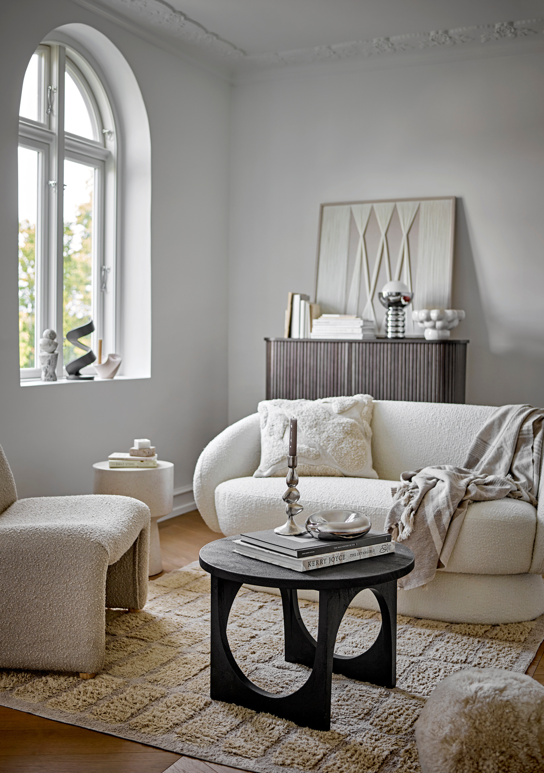 Spike Table Lamp - Elara Maison